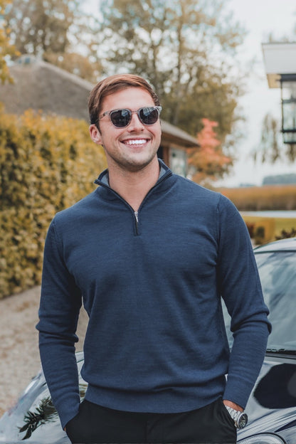 ESSENZA ZIP SWEATER - DARK BLUE